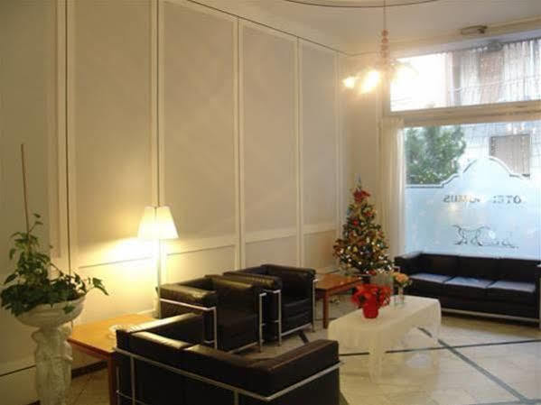 Domus Hotel Alessandria Exterior foto